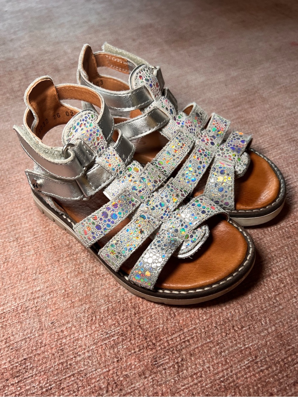 Froddo Leather Silver Holographic Strappy Sandals Size 26 US Kids 9 Pretty